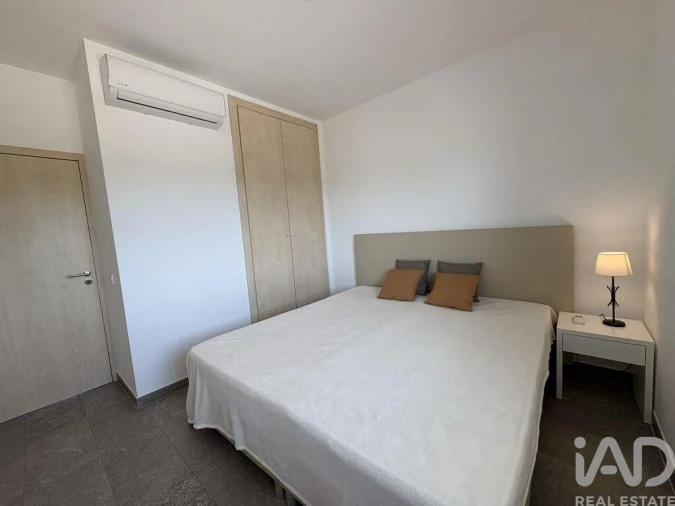 Apartamento T2 para Venda em Mexilhoeira Grande Foto 18