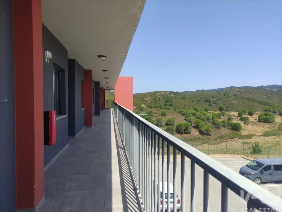 Apartamento T2 para Venda em Mexilhoeira Grande Foto 24