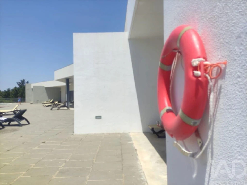 Apartamento T2 para Venda em Mexilhoeira Grande Foto 27