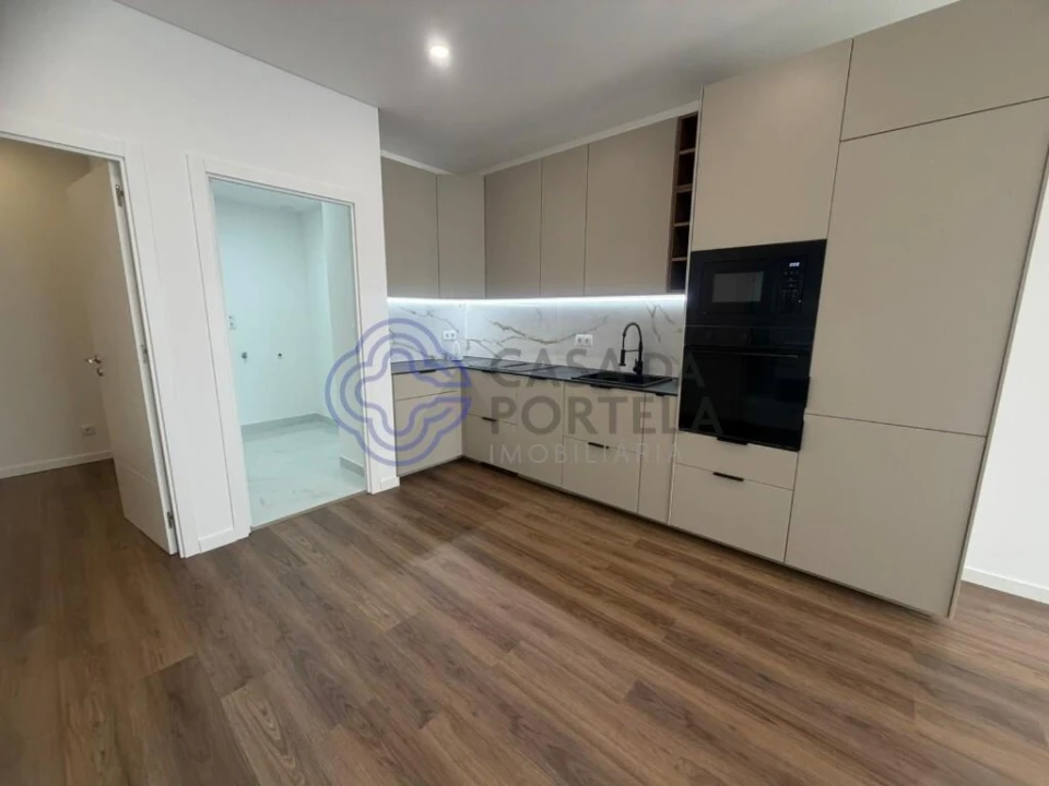 Apartamento T1 para Venda em Ermesinde Foto 2