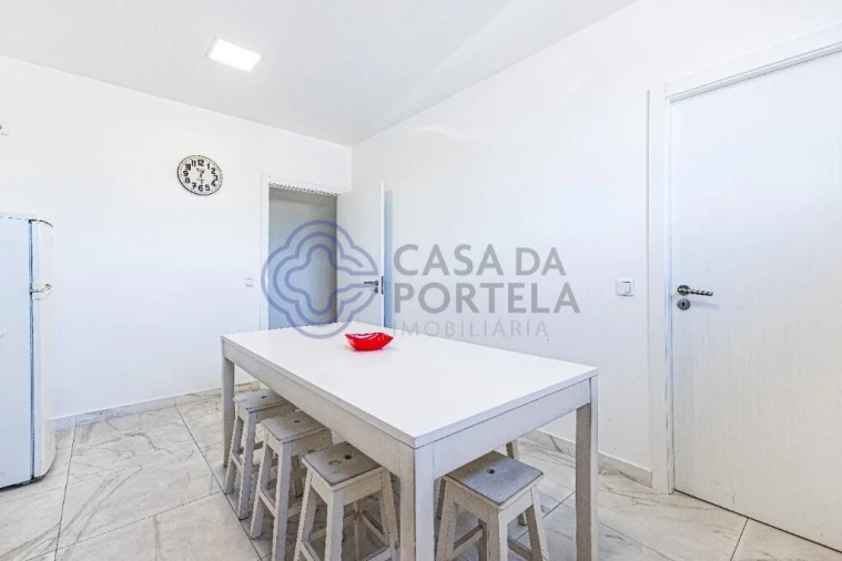 Escritório para Venda em Marinha Grande Foto 9
