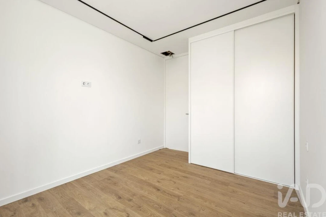 Apartamento T3 para Venda em Lourinhã e Atalaia Foto 15