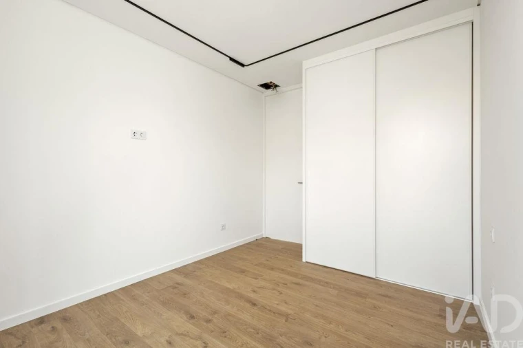 Apartamento T3 para Venda em Lourinhã e Atalaia Foto 15
