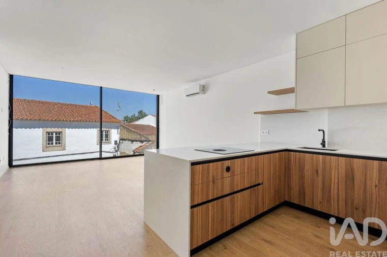 Apartamento T3 para Venda em Lourinhã e Atalaia Foto 2