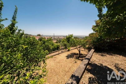 Moradia T5 para Venda em Alverca do Ribatejo e Sobralinho