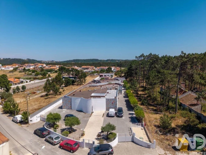 Prédio para Venda em Tornada e Salir do Porto Foto 30