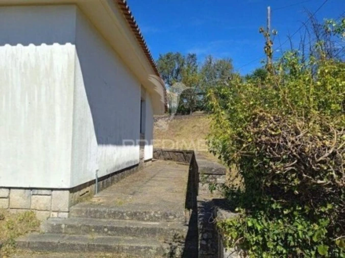 Moradia T6 para Venda em Pedrogão Pequeno Foto 13