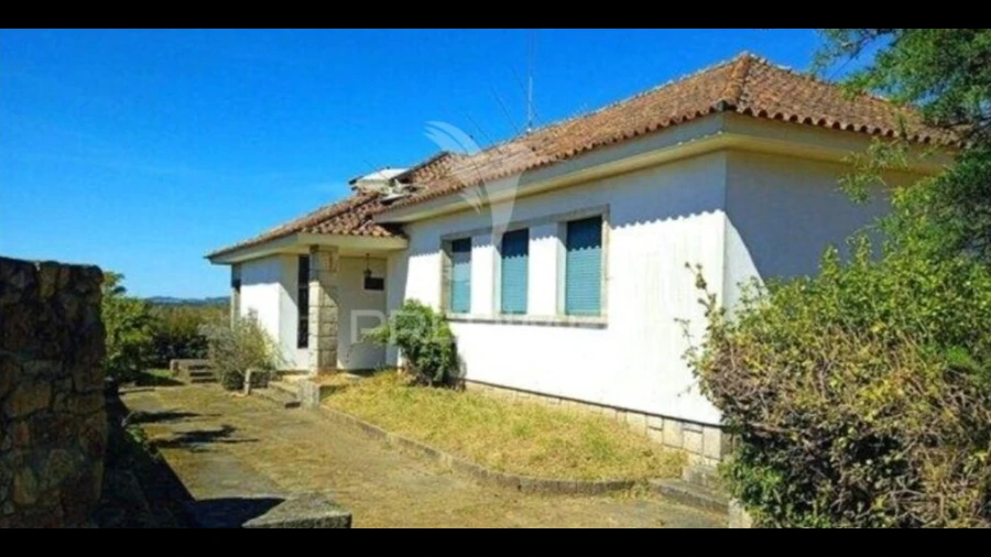 Moradia T6 para Venda em Pedrogão Pequeno