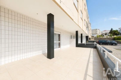 Apartamento T3 para Venda em Candoso Santiago e Mascotelos