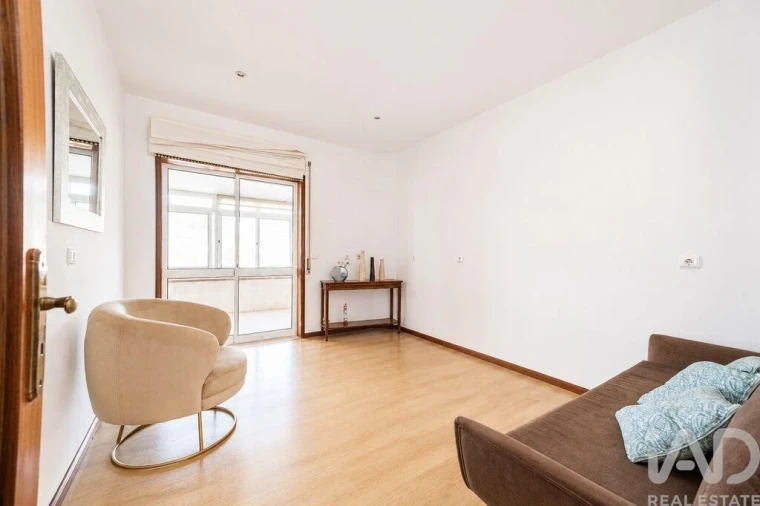 Apartamento T3 para Venda em Candoso Santiago e Mascotelos Foto 11