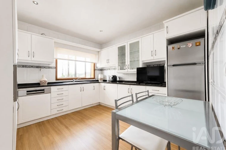 Apartamento T3 para Venda em Candoso Santiago e Mascotelos Foto 12