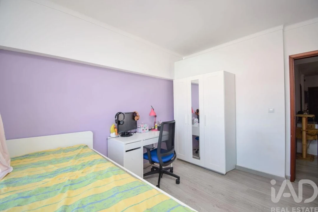 Apartamento T2 para Venda em Marvila Foto 11