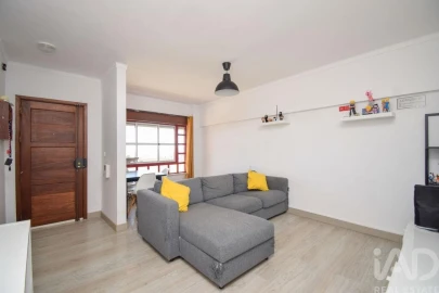 Apartamento T2 para Venda em Marvila