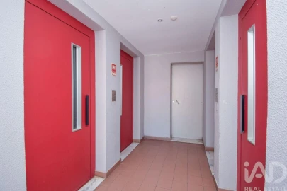 Apartamento T2 para Venda em Marvila