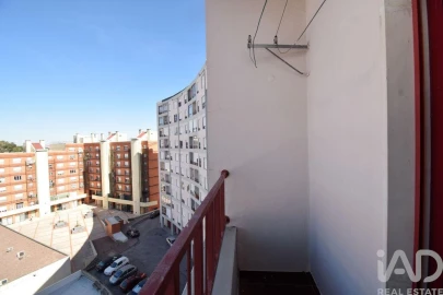 Apartamento T2 para Venda em Marvila