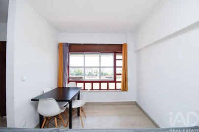 Apartamento T2 para Venda em Marvila