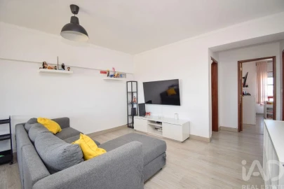 Apartamento T2 para Venda em Marvila