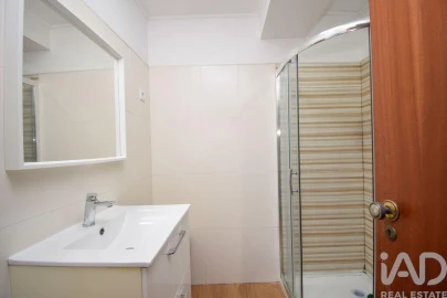 Apartamento T2 para Venda em Marvila