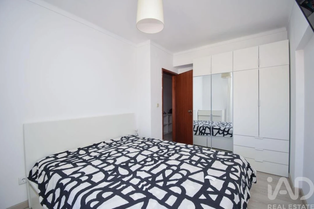 Apartamento T2 para Venda em Marvila Foto 9