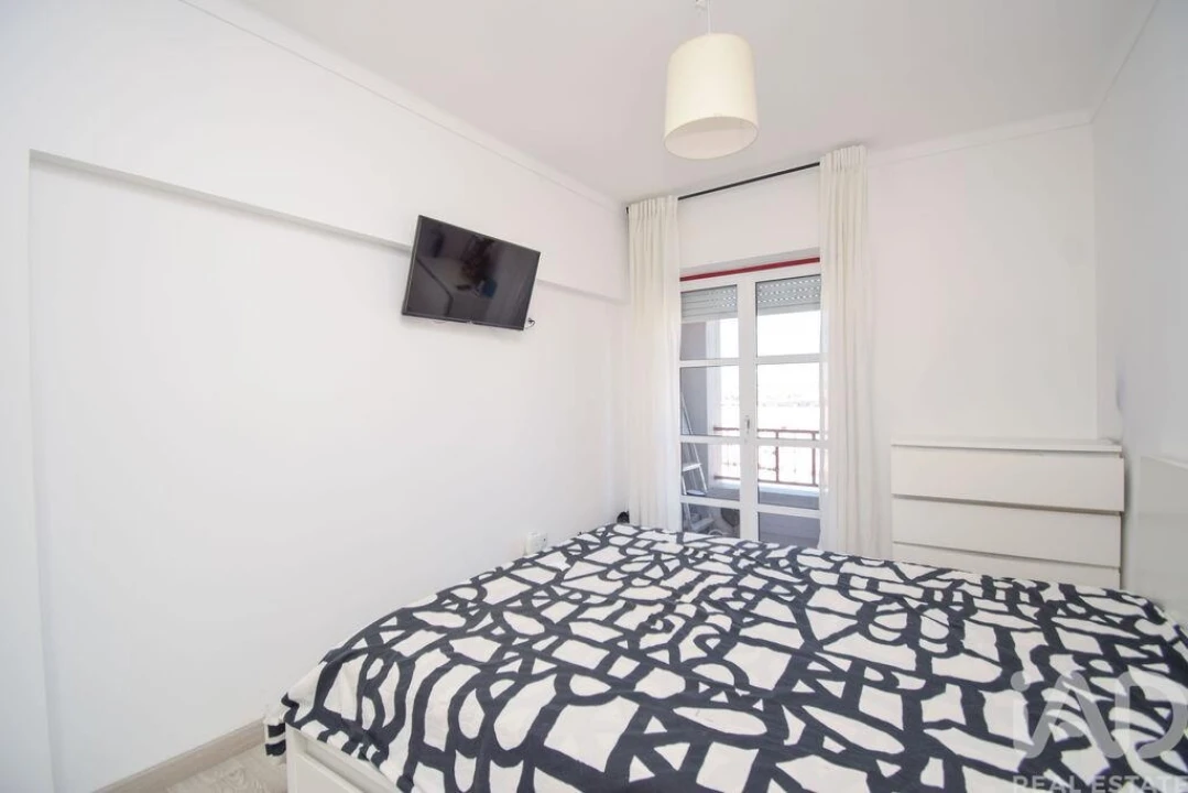 Apartamento T2 para Venda em Marvila Foto 7