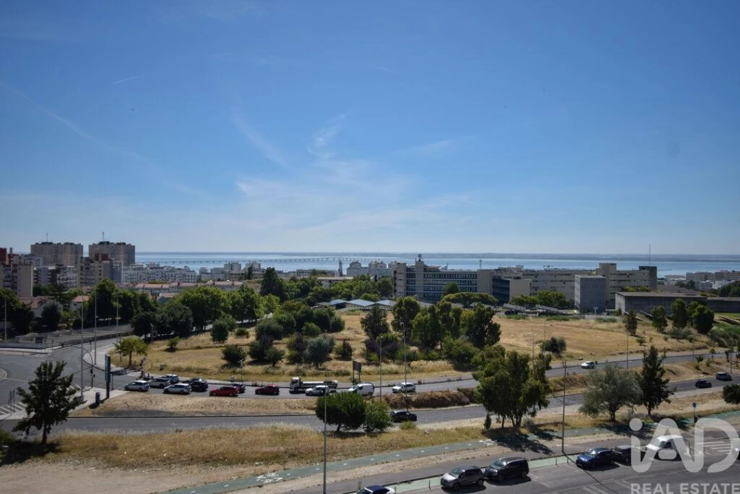 Apartamento T2 para Venda em Marvila Foto 18