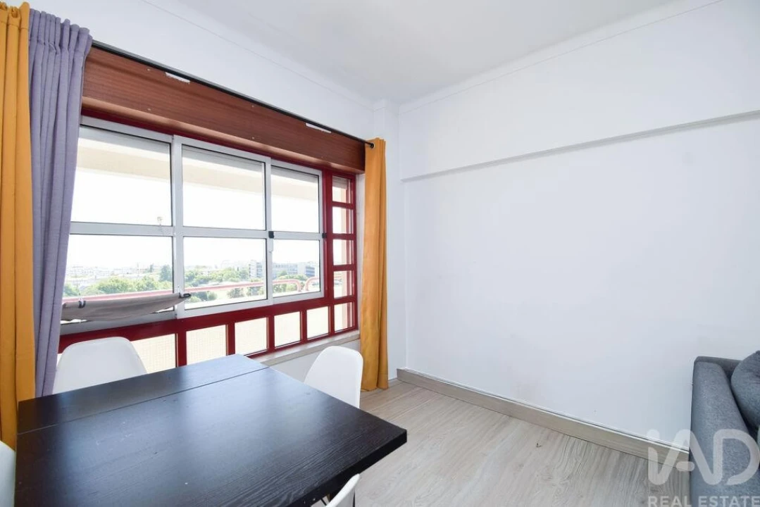 Apartamento T2 para Venda em Marvila Foto 5