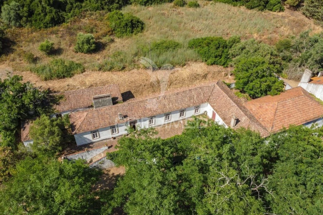 Moradia T5 para Venda em São Francisco da Serra Foto 1