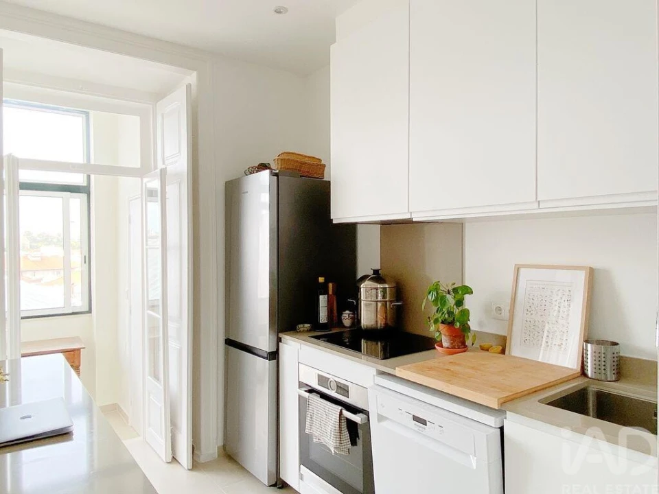 Apartamento T2 para Arrendamento em Arroios Foto 8