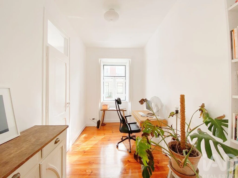 Apartamento T2 para Arrendamento em Arroios Foto 14