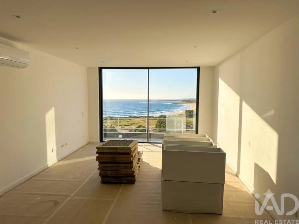 Apartamento T2 para Venda em Canidelo Foto 2
