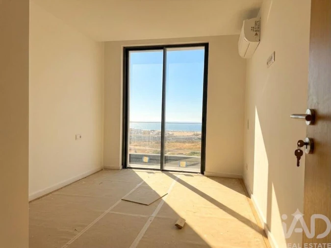 Apartamento T2 para Venda em Canidelo Foto 10