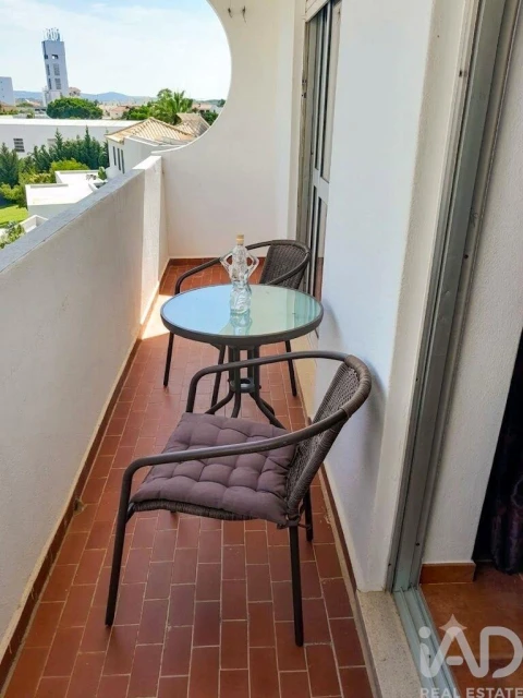 Apartamento T1 para Venda em Quarteira