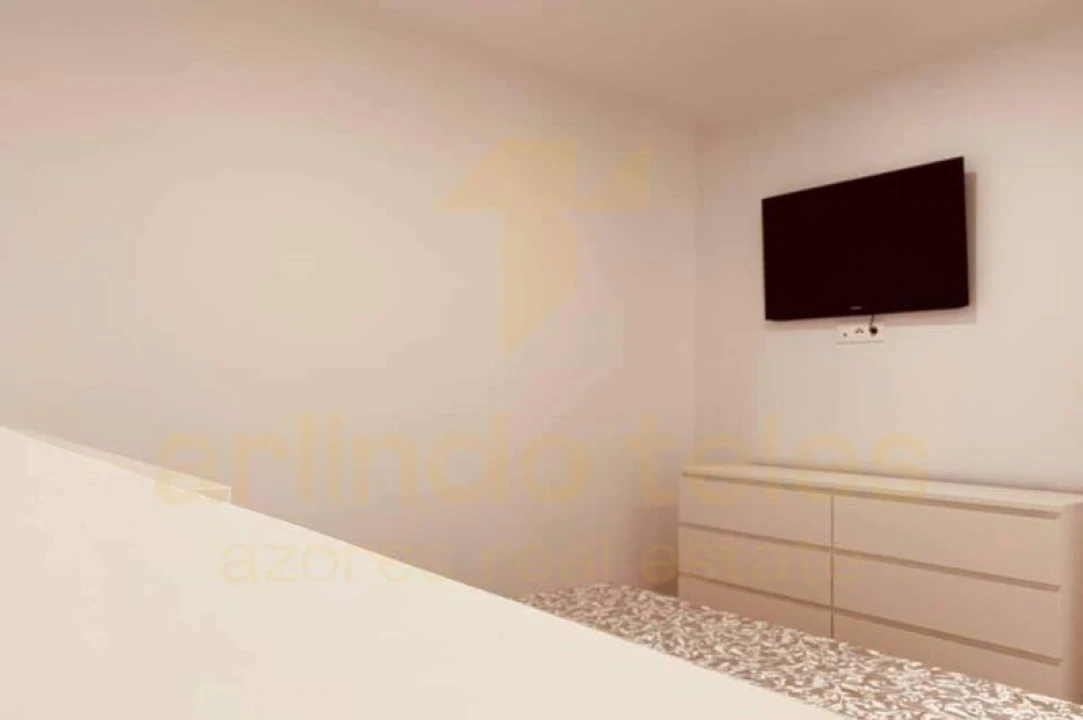 Moradia T3 para Venda em Terra Chã Foto 17