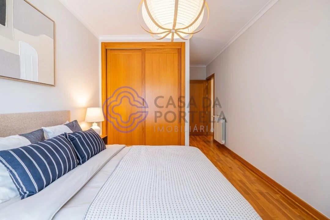 Apartamento T2 para Venda em Parque das Nações Foto 21