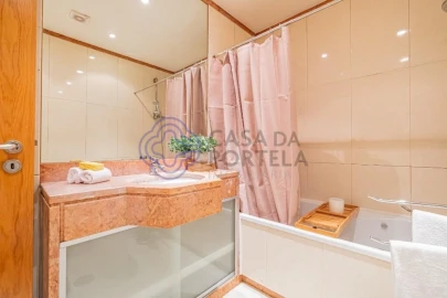 Apartamento T2 para Venda em Parque das Nações