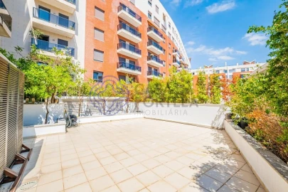 Apartamento T2 para Venda em Parque das Nações