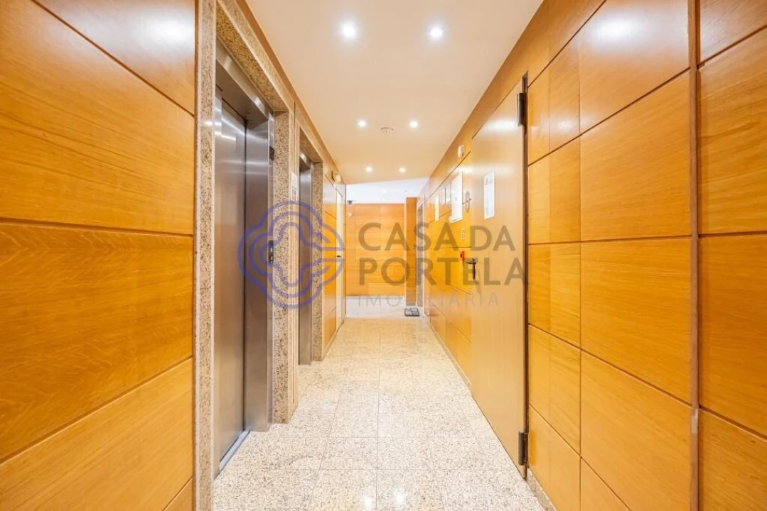 Apartamento T2 para Venda em Parque das Nações Foto 40