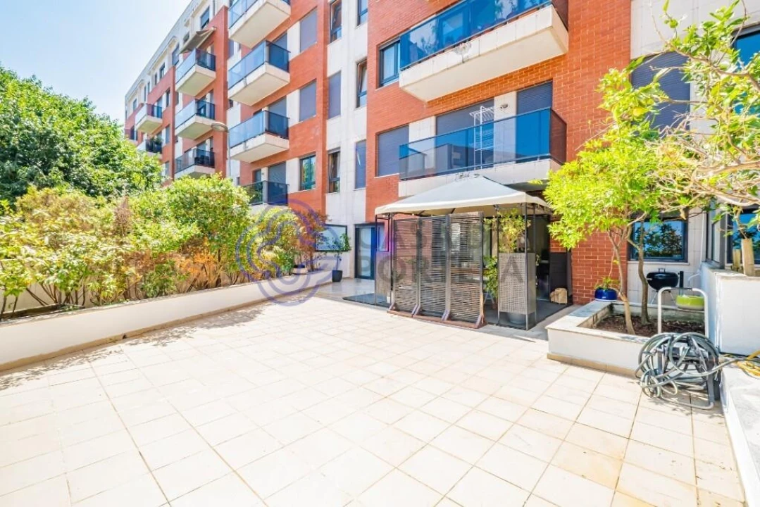 Apartamento T2 para Venda em Parque das Nações Foto 37