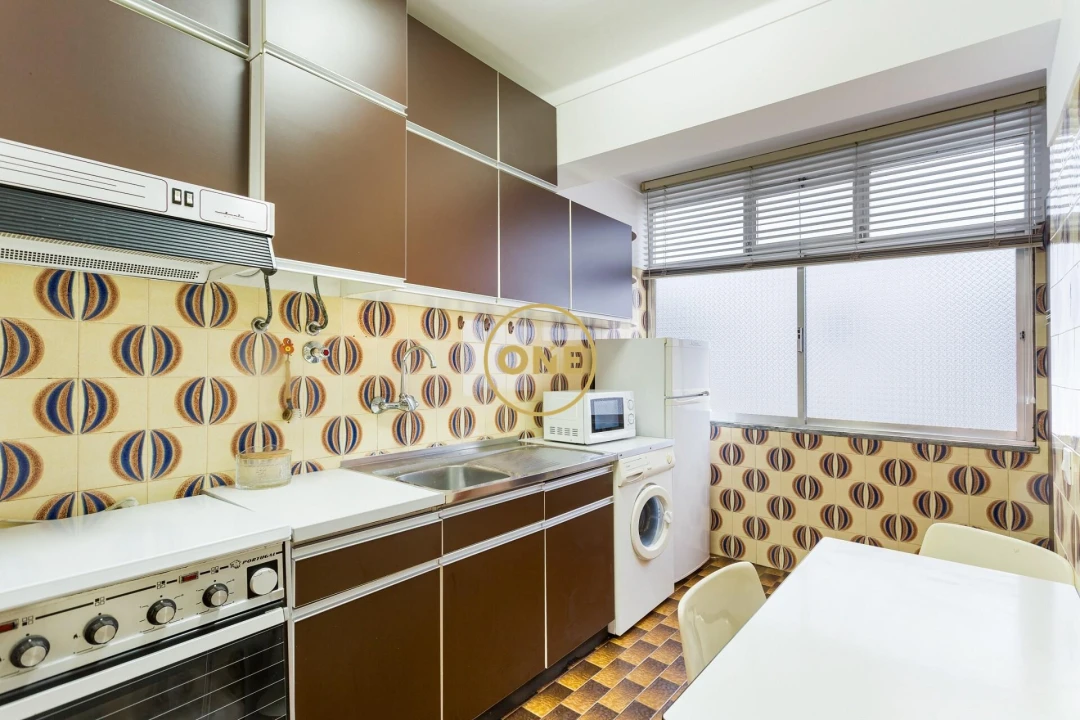 Apartamento T1 para Venda em Portimão Foto 2