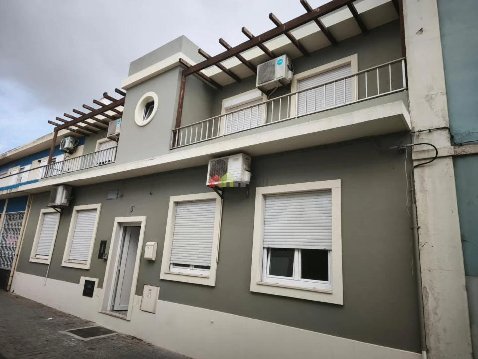 Moradia T4 para Venda em Alhos Vedros Foto 42