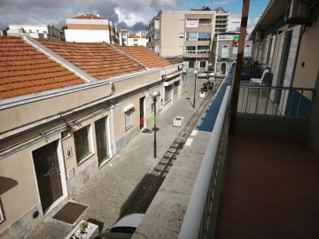 Moradia T4 para Venda em Alhos Vedros