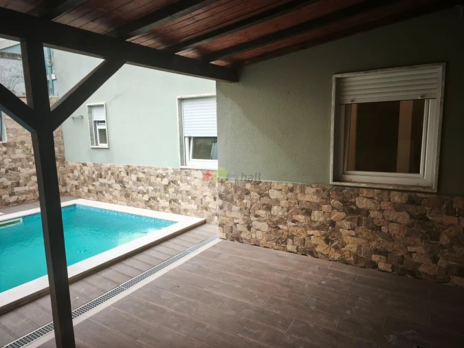 Moradia T4 para Venda em Alhos Vedros Foto 38