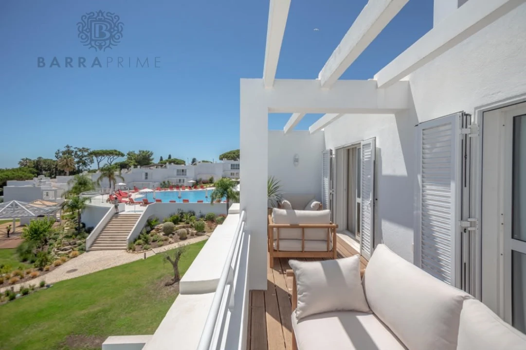 Apartamento T2 para Venda em Albufeira e Olhos de Água Foto 1