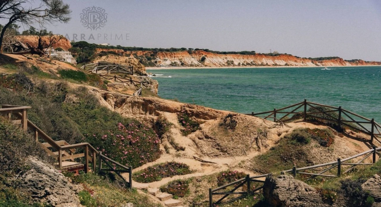 Apartamento T2 para Venda em Albufeira e Olhos de Água Foto 34