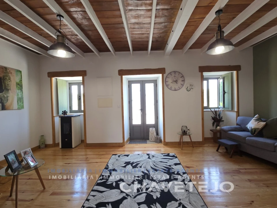 Moradia T3 para Venda em Chãos Foto 30