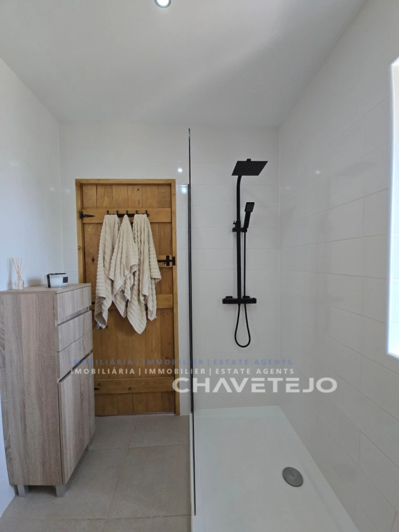 Moradia T3 para Venda em Chãos Foto 53