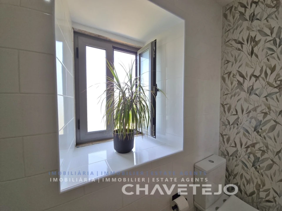Moradia T3 para Venda em Chãos Foto 54