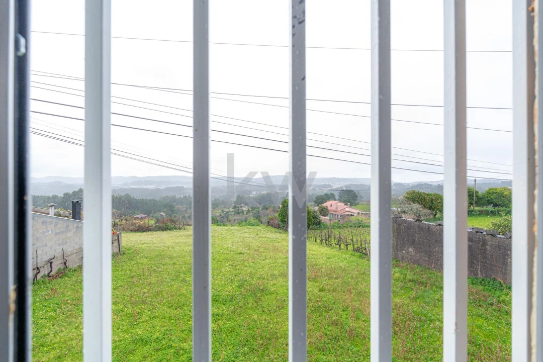 Moradia T3 para Venda em Figueira de Lorvão Foto 11