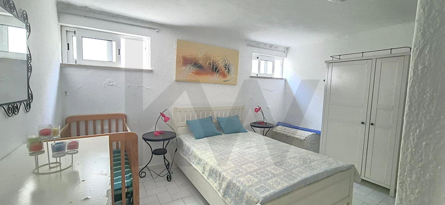 Moradia T2 para Venda em Porches Foto 17