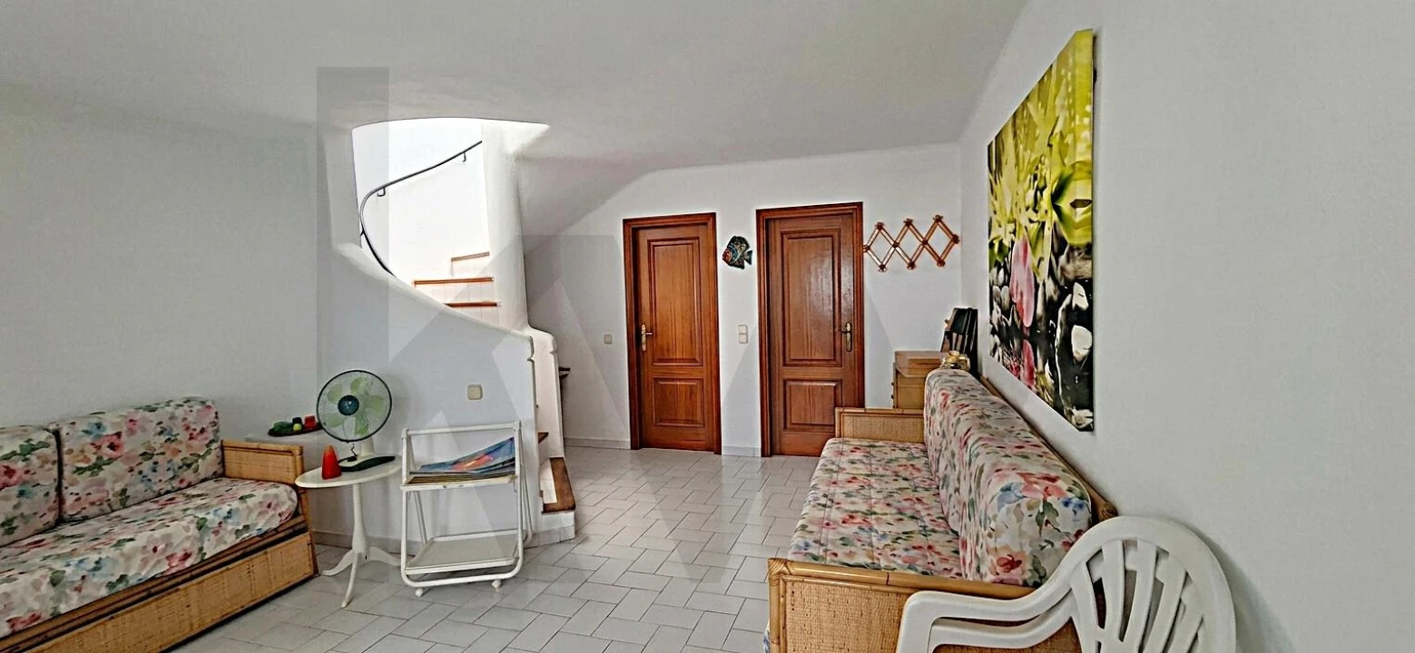 Moradia T2 para Venda em Porches Foto 34